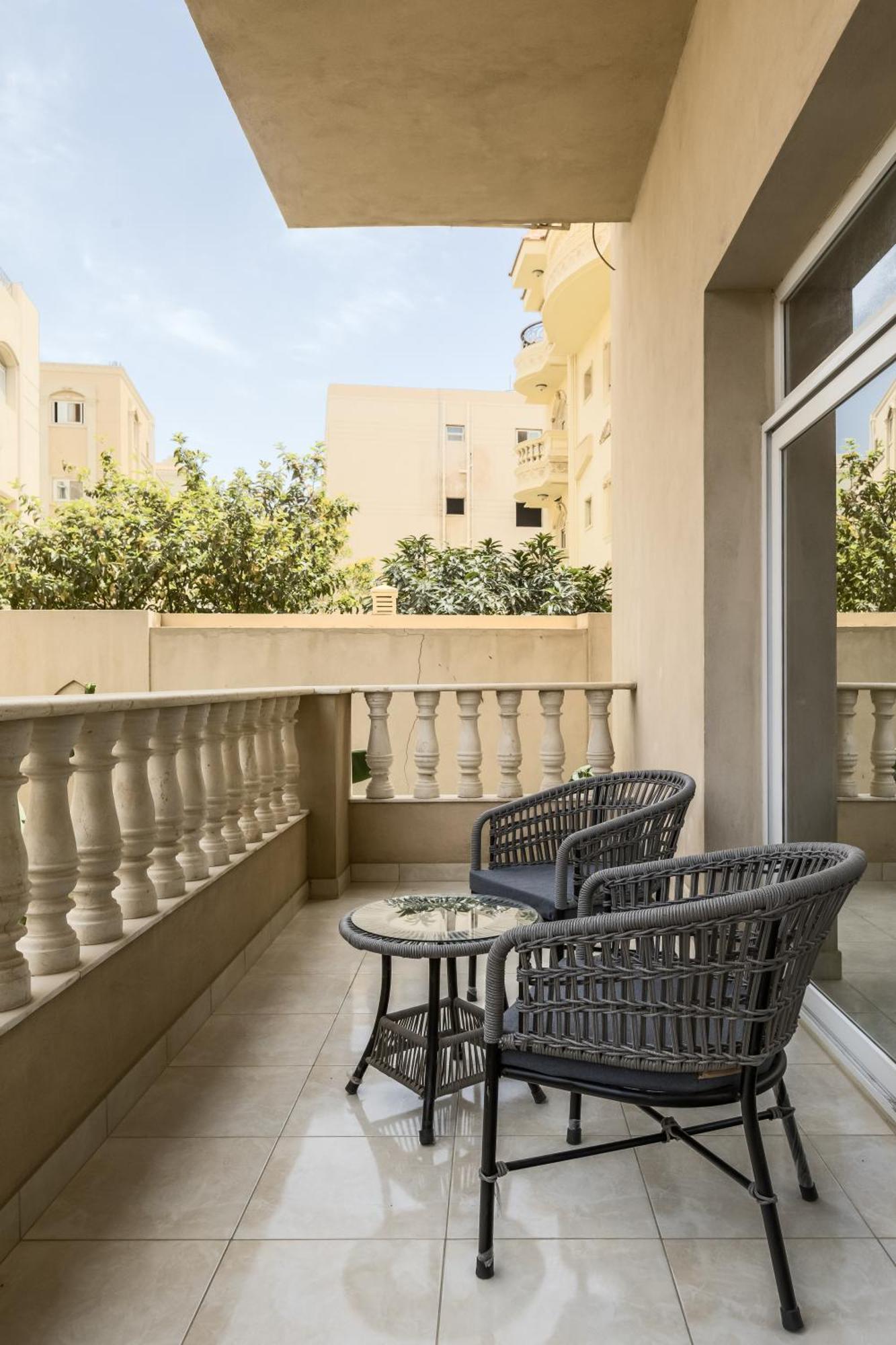Livingville The Two-Fifty Cairo Exterior photo
